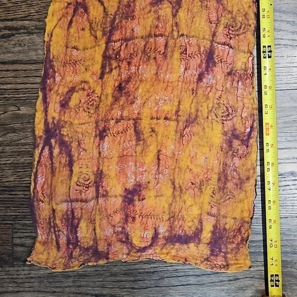 Scarf Handcrafted Wool and silk NWT 72